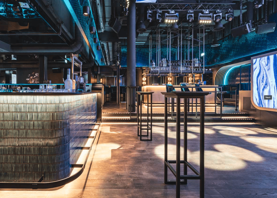 Innsbruck: Party-Ticket at Luna Club Lounge - Key points to know before booking