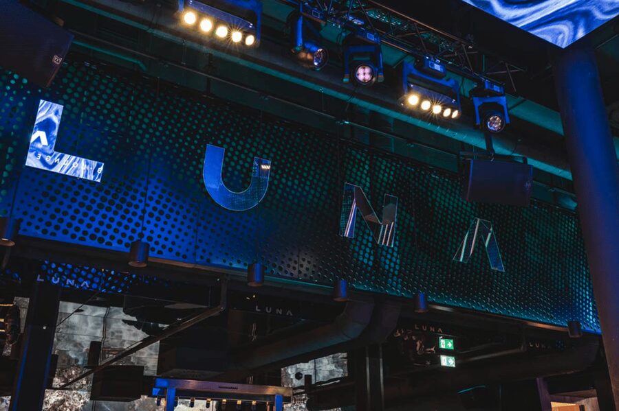 Innsbruck: Party-Ticket at Luna Club Lounge - Friday nights and the DJ-led atmosphere