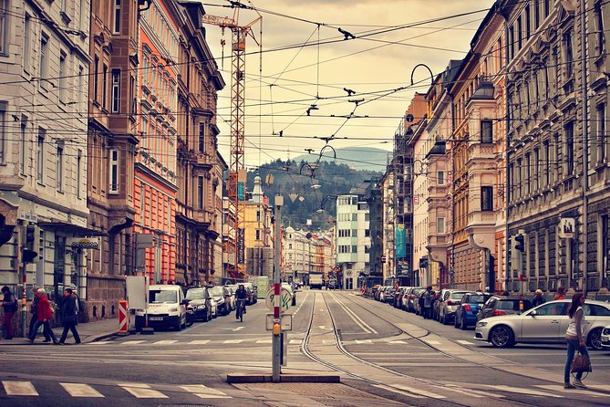 Innsbruck Walking tour with private guide - St. Anne’s Column and Innsbruck’s public monuments