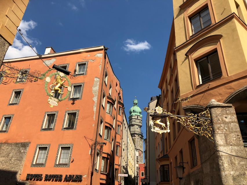 Innsbruck - "Welcome Tour" by Per Pedes. Guided City Tour. - What the guide adds to the hour