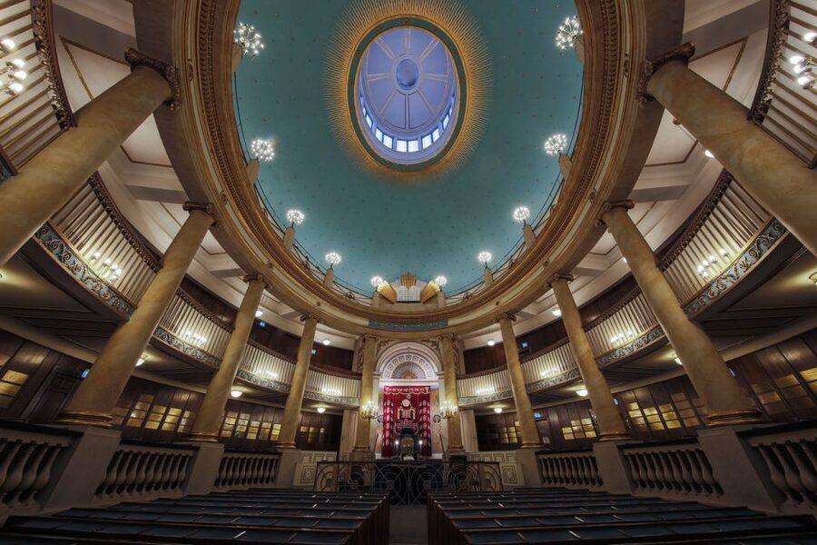 Jewish Vienna: City Synagogue Guided Tour - Who will enjoy this one-hour visit?