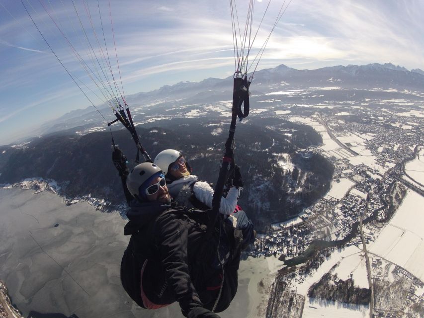 Kärnten/Villach: Tandem Paragliding Flight - Arriving Above Carinthia on Gerlitzen