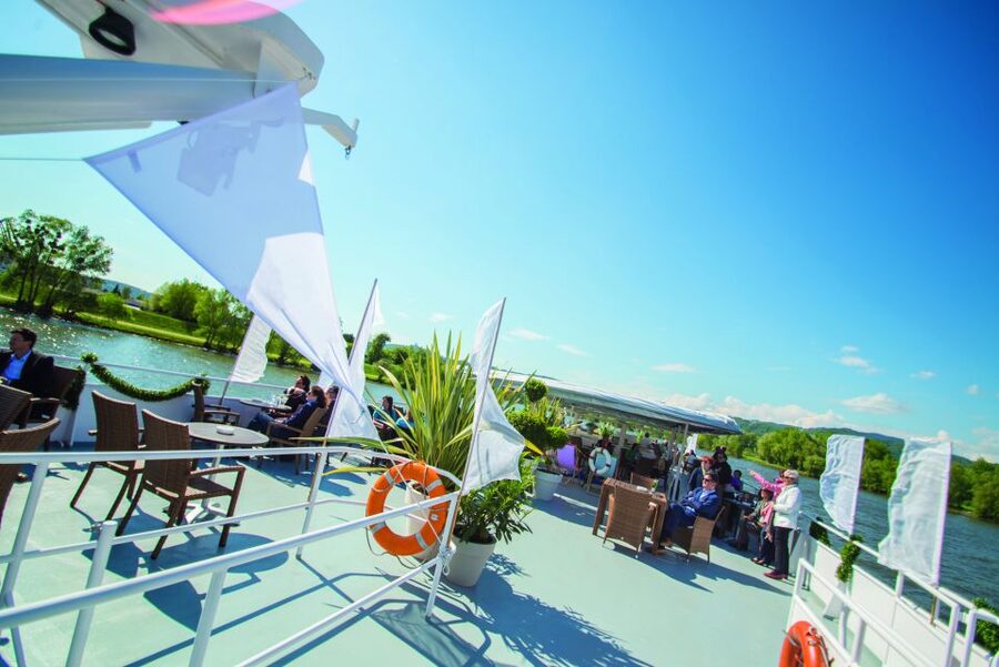 Linz: Harbor Cruise - What This 45-Minute Cruise Actually Gives You