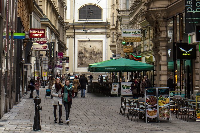 Lokafy Vienna Kid-Friendly Private Walking Tour with a Local - A family tour that changes with your children