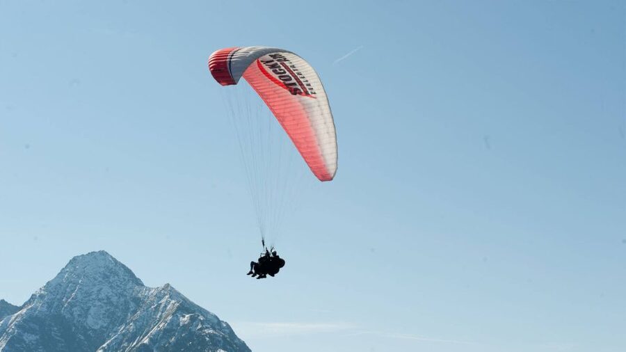 Mayrhofen: Paragliding Flight Experience Over Mountains - Key Points Before You Book