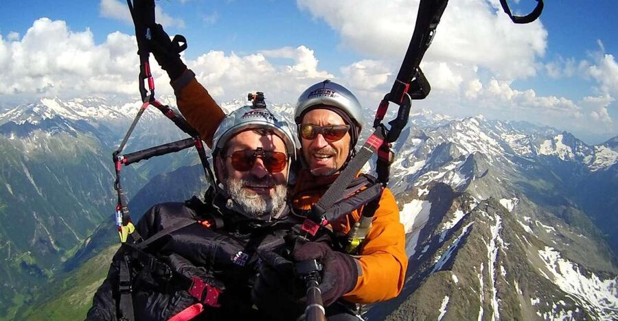 Mayrhofen: Paragliding Flight Experience Over Mountains - Check-In at Stocky Air Tandemflüge