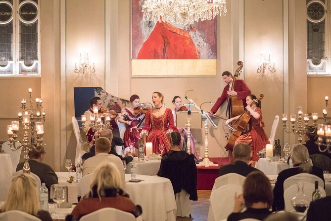 Mozart Dinner Concert in Salzburg - Dinner inspired by Mozart’s time