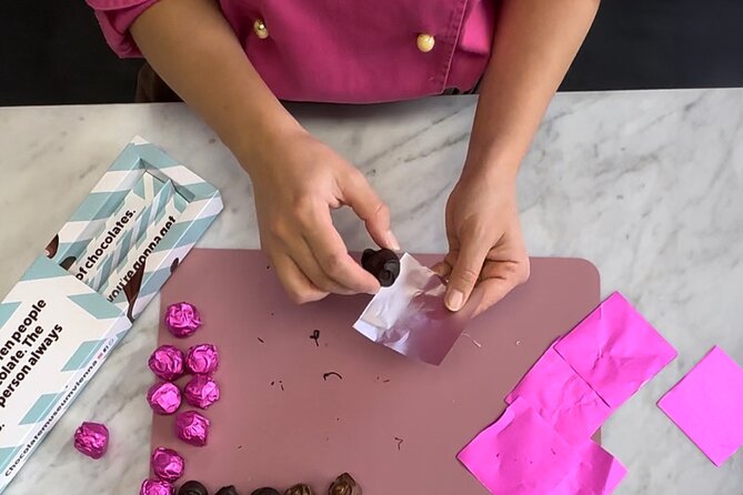 Mozart Kugel Workshop in Chocolate Museum Vienna "BO-YO" - The instructors make a real difference