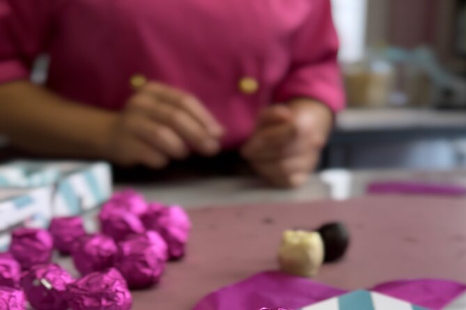 Mozart Kugel Workshop in Chocolate Museum Vienna "BO-YO" - Building the 24 Mozartkugel