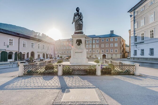Mozart's Salzburg Exploration Game and Tour - Key points at a glance