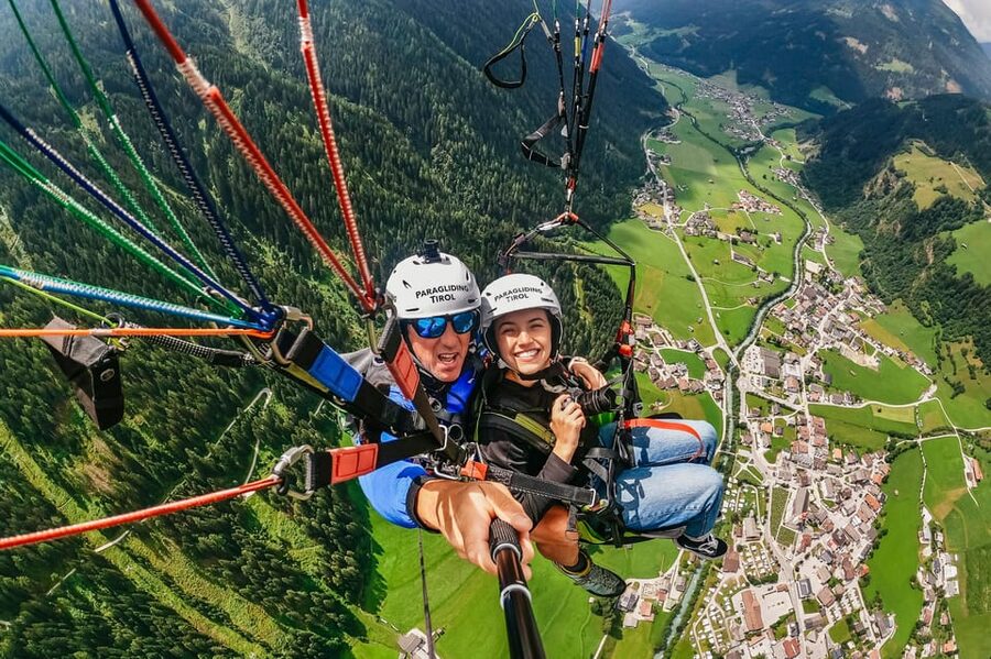 Neustift im Stubaital: Tandem Paragliding Flight - Why Neustift makes a good first paragliding flight
