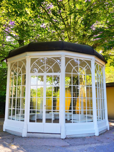 Original Sound of Music Tour & Edelweiss Cooking Class - Following Maria through Salzburg and the Salzkammergut