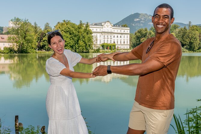 Original Sound of Music Tour Salzburg With Schnitzel and Noodle - Starting at Mirabell Gardens and Mirabellplatz