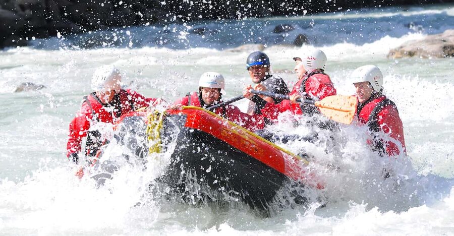 Ötztal: Action Whitewater Rafting at Imster Canyon - From the outdoor center to the Inn River
