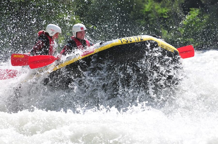 Ötztal: Rafting at Imster Canyon for Beginners - Whitewater that asks for teamwork