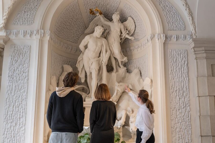 Palais Lobkowitz Audio Guide Tour - Why Palais Lobkowitz makes a good short Vienna visit