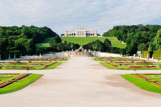 Panoramabahn Schoenbrunn - Audio commentary and the pace of the ride