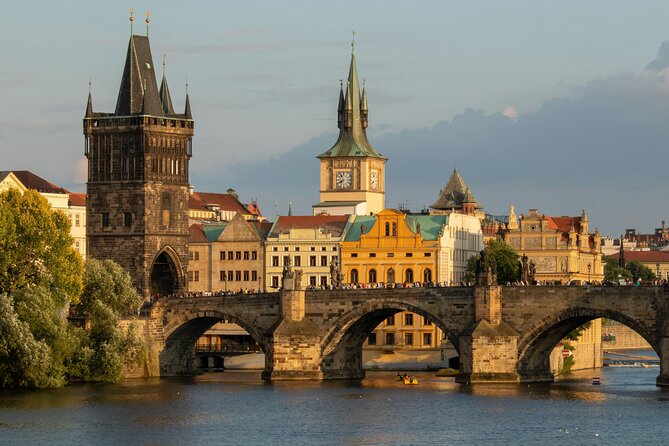 Prague Full-Day Guided Tour From Vienna - The early pickup from Vienna