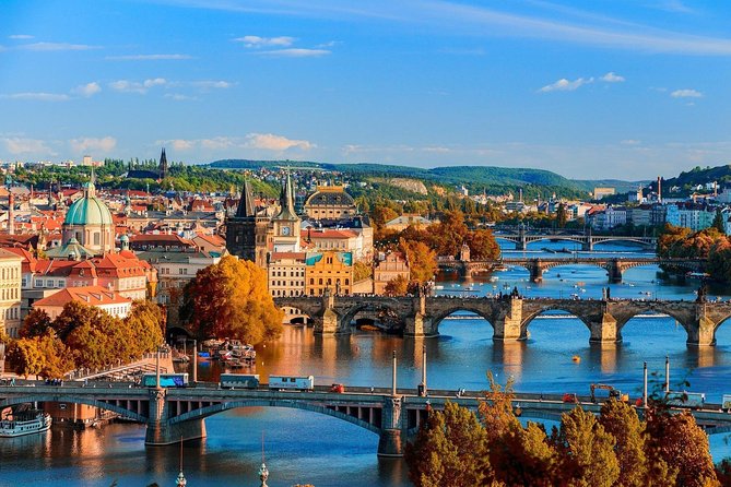 Prague private day tour from Vienna ( local guide ) - The long morning ride from Vienna to Prague