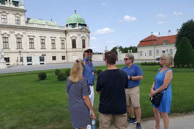 Private Belvedere Palace and Museum Tour - Meeting point, pickup, and timing