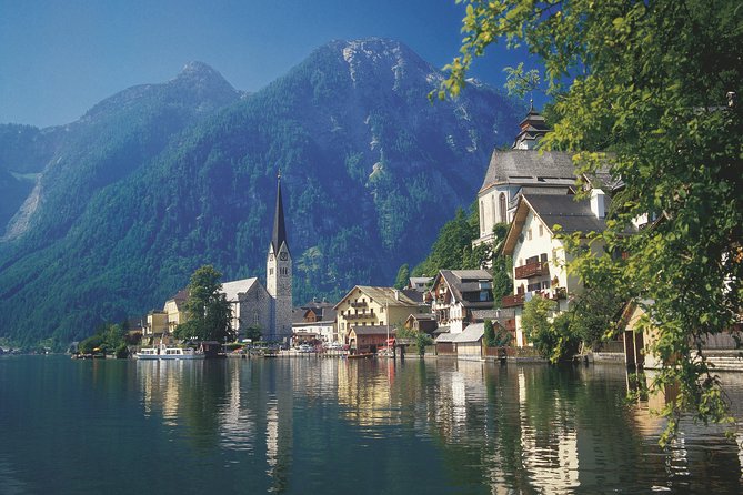 Private Celtic Tour to Hallstatt from Salzburg - From Salzburg to the blue waters of Wolfgangsee