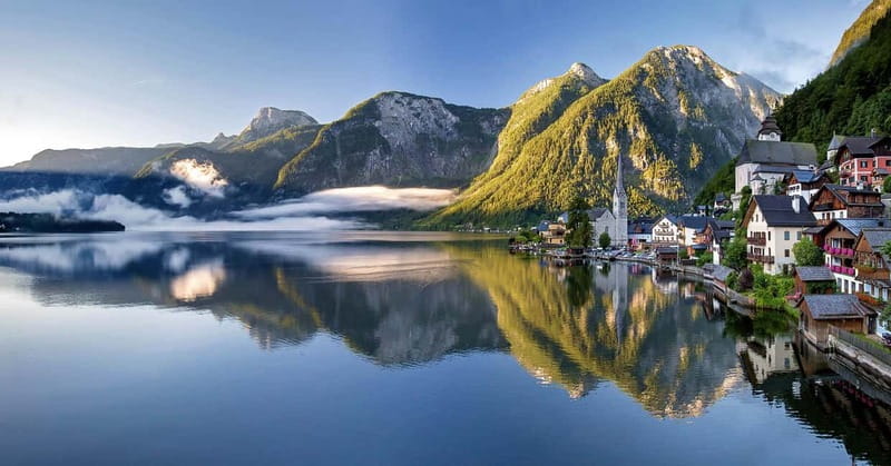 Private Day Highlight Tour of Hallstatt from Salzburg - Why Hallstatt makes a worthwhile day from Salzburg