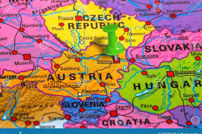 Private Day Tour in Vienna from Budapest with Licensed Guide - Seeing Vienna from the Ring Road