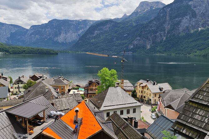 Private Day Tour of Hallstatt and Salzburg from Vienna - Hallstatt Marktplatz and the first look at the village