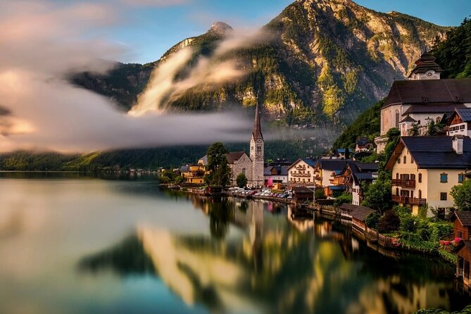 Private Day Tour Trip Salzburg Hallstatt and Melk from Vienna - Melk Abbey: One Hour Above the Danube Town