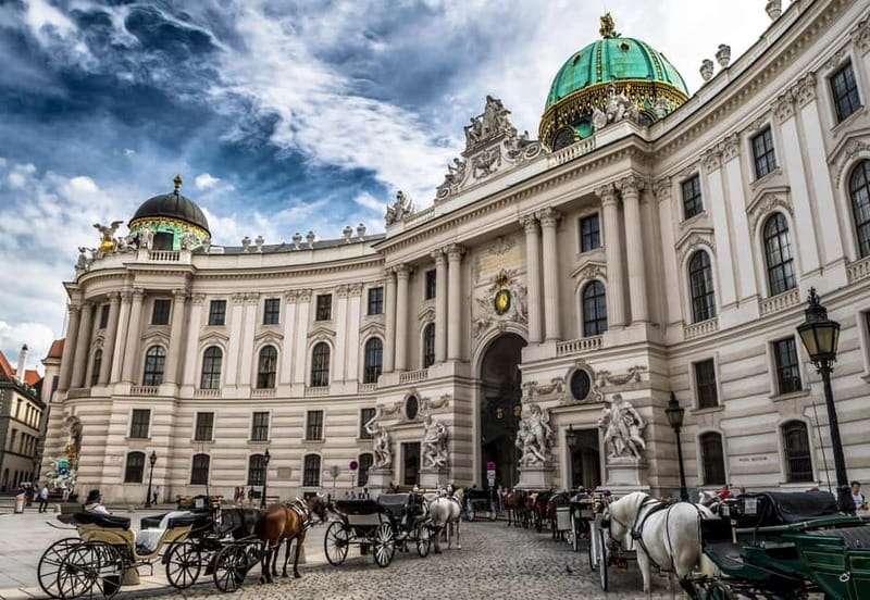 Private day trip: Budapest > Bratislava & Vienna, in English - Schönbrunn Palace and Vienna’s imperial scale