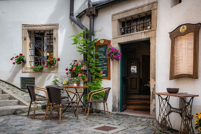 Private day trip from Linz to Cesky Krumlov and back - Who will enjoy this day trip most
