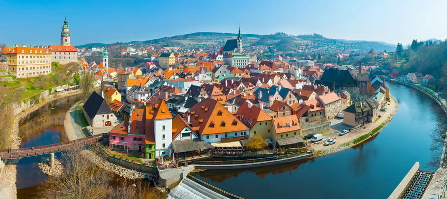 Private day trip from Linz to Cesky Krumlov and back - FAQ