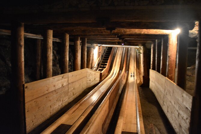 Private Day Trip to Hallstat & Salt Mine from Vienna with a local - The four-hour Hallstatt stop