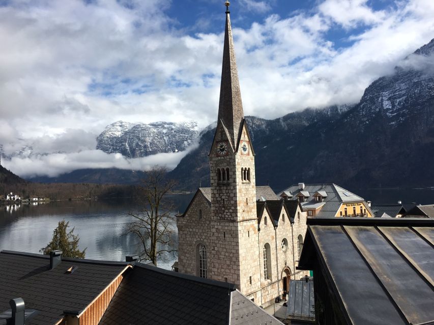 Private Hallstatt Tour - The Salzkammergut gives Hallstatt some context