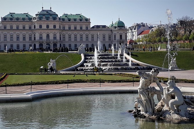 Private Klimt & Vienna Art Walk — From Baroque to Secession - From Prince Eugene’s palace to Klimt’s golden kiss