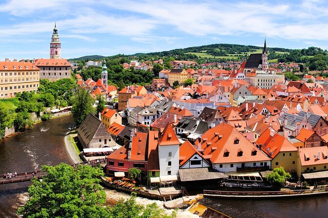 Private one way transfer from Cesky Krumlov to Vienna - Who should book this transfer?