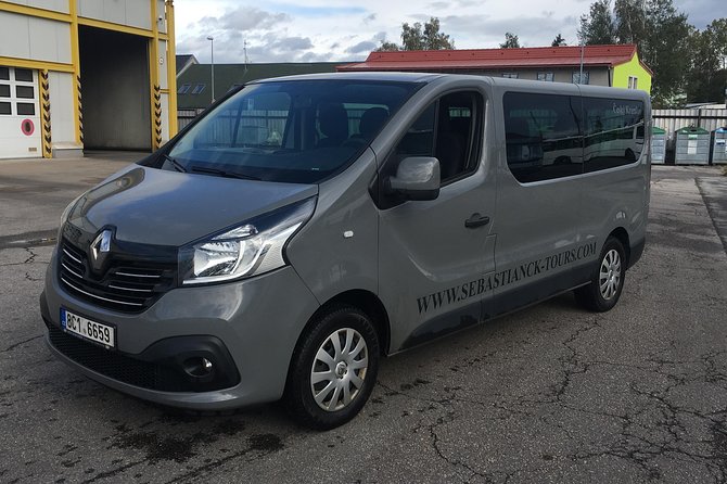 Private one way transfer from Linz to Cesky Krumlov - One-way transport or day tour?