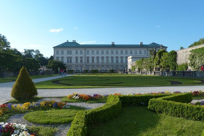 Private Salzburg Day Trip from Vienna - What the private vehicle changes