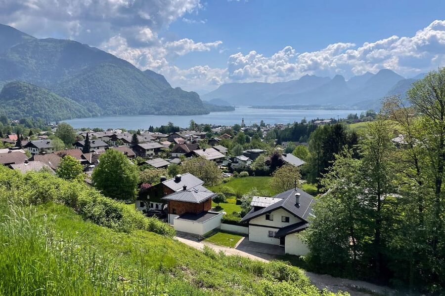 Private Sound of Maria Tour – Film Sites & Music (4.5 h) - Nonnberg Abbey and the first quick photo stop