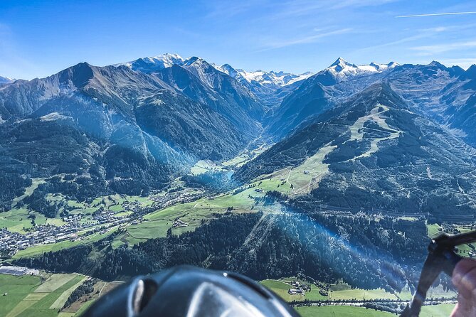 Private tandem flight Classic from the Schmittenhöhe in Zell am See - Calm or energetic, you help set the tone
