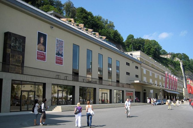 Private Tour: Discover Salzburg and the Stunning Lake District - The drive to Lake Wolfgang