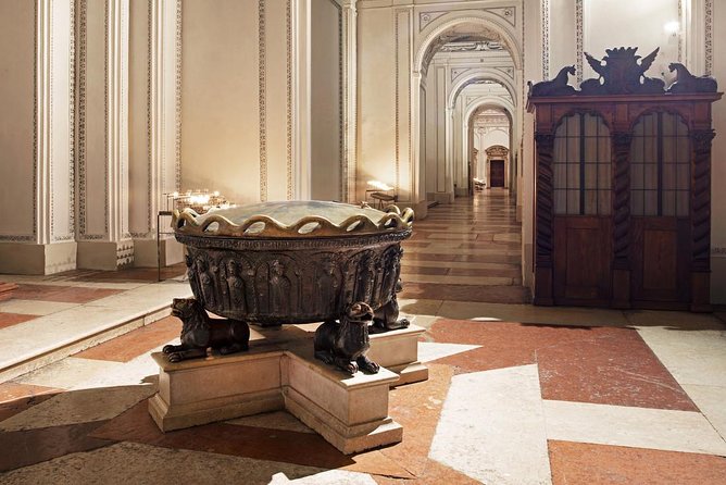 Private Tour: Discover Salzburg and the Stunning Lake District - St. Wolfgang and the parish church