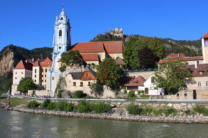 Private Tour from Vienna to Melk and Dürnstein - Leaving Vienna for the Wachau Valley
