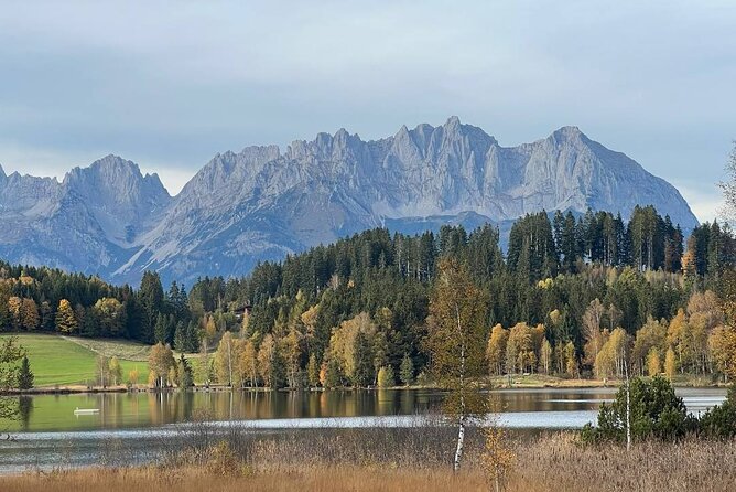 Private Tour in Swarovski from Salzburg to Innsbruck - Kitzbühel, medieval streets and ski-country glamour