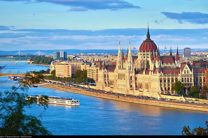 Private tour of Budapest with transfer from Vienna, Local Guide - The Central Market Hall is your best food stop