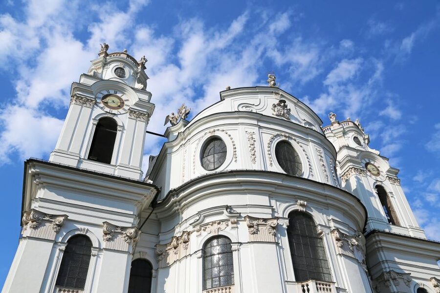 Private Tour of Salzburg from Vienna by Car or Train - Walking through Salzburg’s Old Town