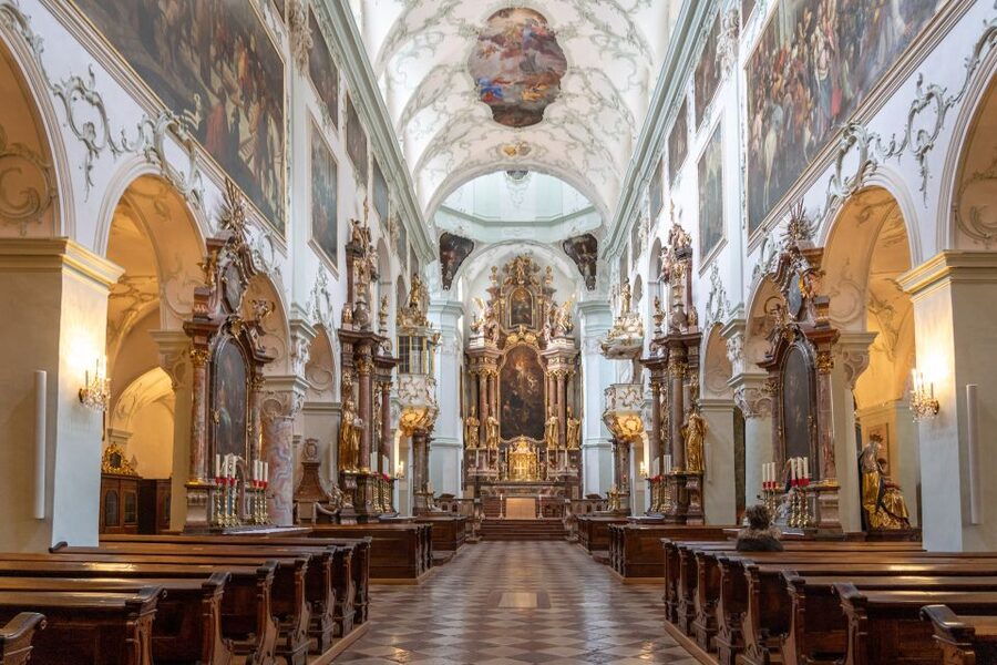 Private Tour of Salzburg from Vienna by Car or Train - Choosing the train from Vienna