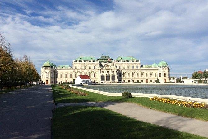 Private Tour of the Belvedere Palace with an Art Historian: "Pictures of Austrian Identities". Art & History Tour with Skip-the-line Tickets - The opening lesson: palace, garden, and Austrian identity