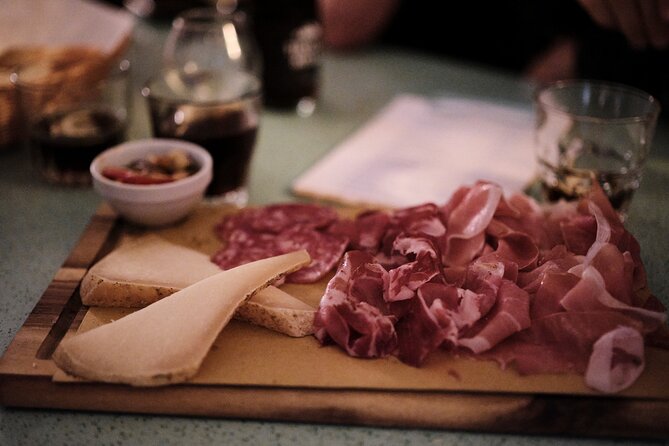 Private tour of Tyrol's beer history - Four places, paired bites, and a lively Friday evening