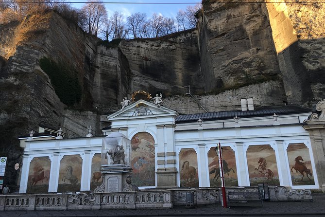 Private Tour The hills are alive: a tour to locations of the Sound of music film - Salzburg’s old town before the countryside